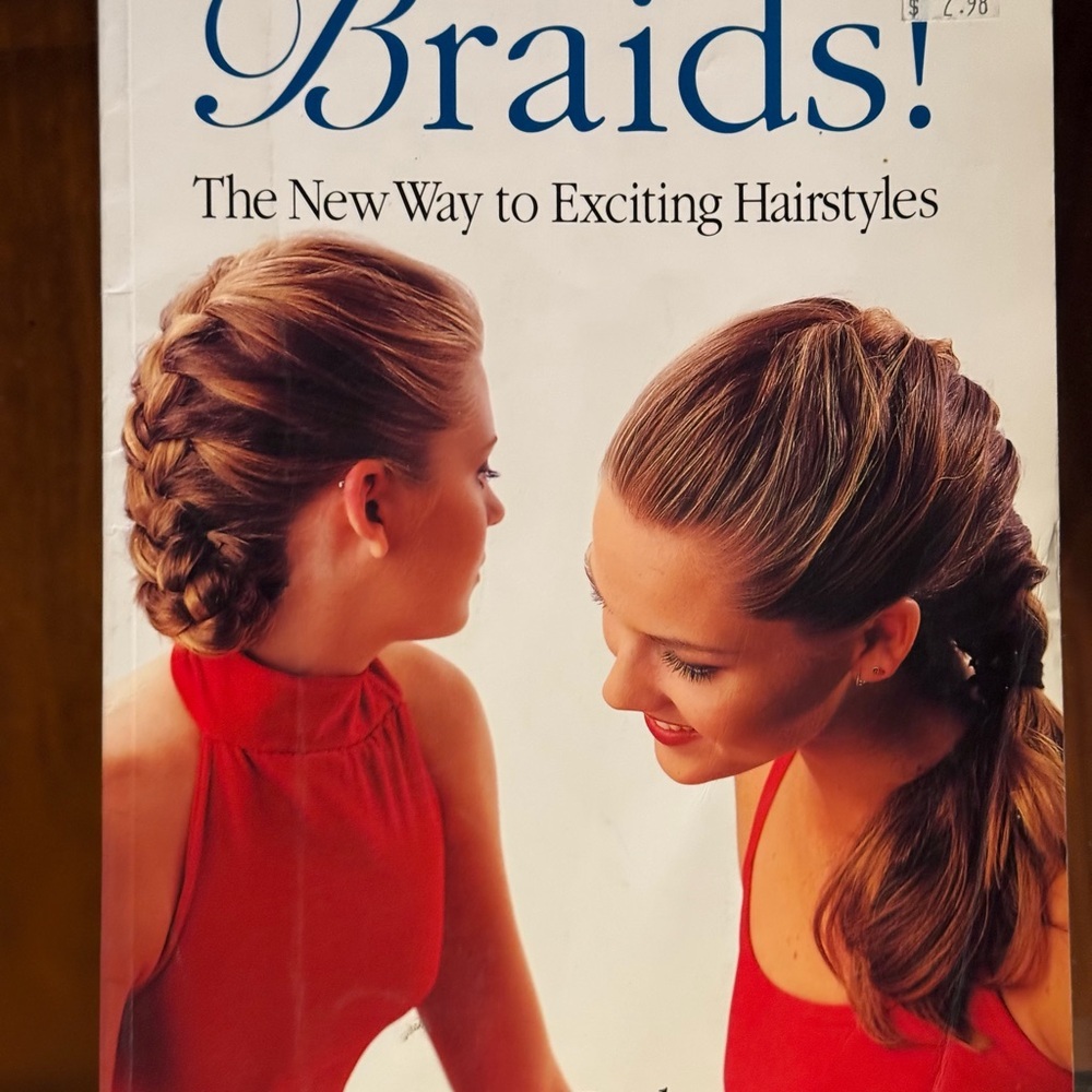 Braids! Hairstyling Guide 1997‎